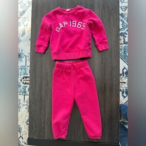 GAP Toddler Pink Crew Jogger Set